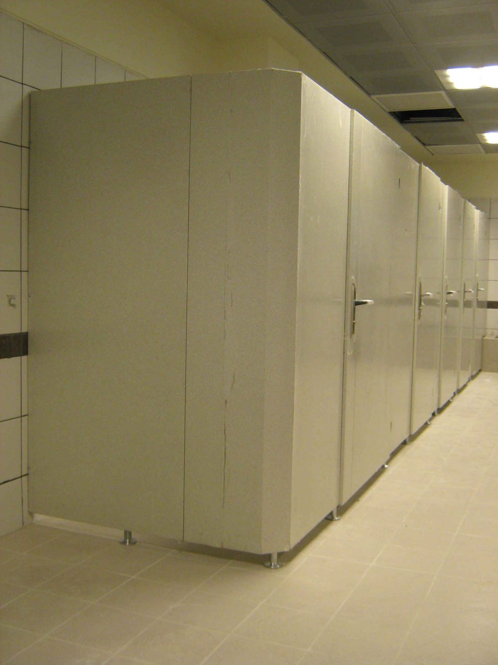 پارتیشن آزمایشگاه دانش