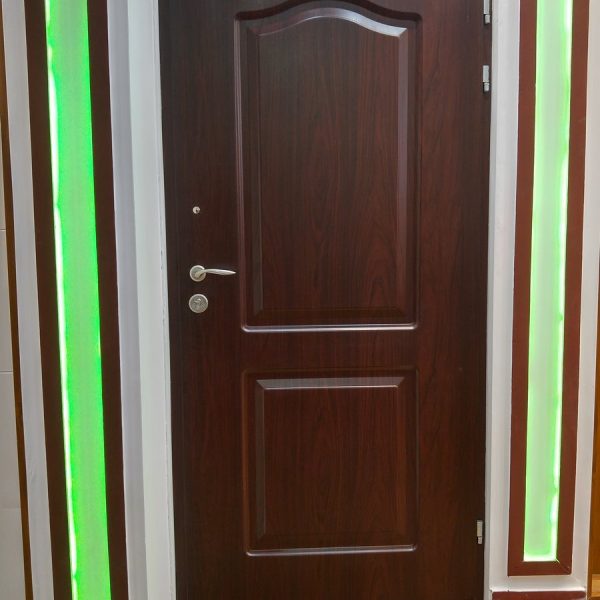 درب بیرون بازشو