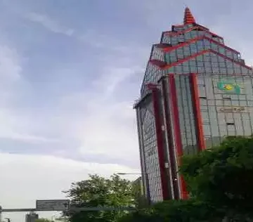 برج قوامین درهای ایمنی و مقاوم حریق نودر - افزایش ایمنی بانک‌ها با استفاده از درب ضد حریق.