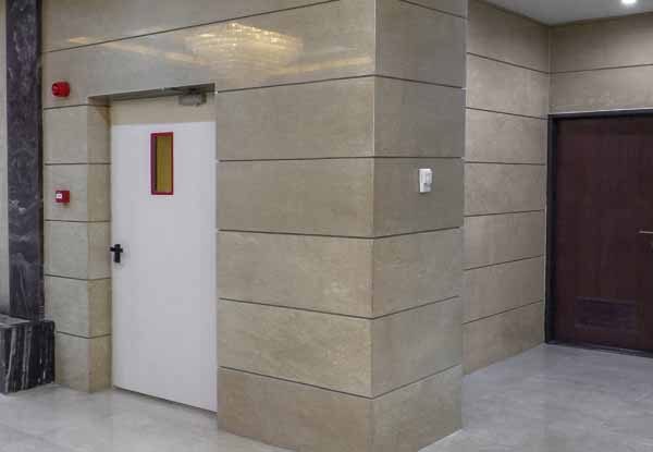 لابی هتل حیات شرق درب لابی ضد حریق