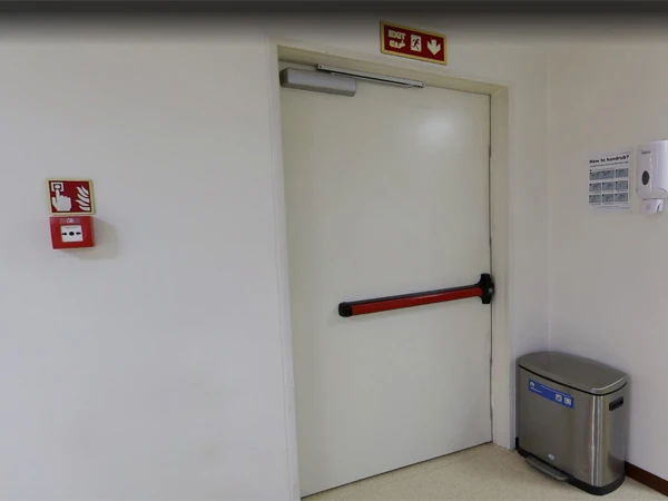 درب ضد حریق بیمارستانی درب مقاوم آتش بیمارستانی و مراکز درمانی